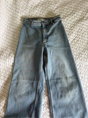 Zara Straight Leg Women's Jeans - Light Blue Denim